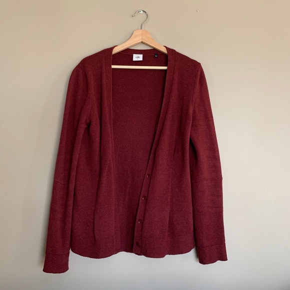 🔴 SOLD - CAbi Catch Cardigan - Picture 3 of 9